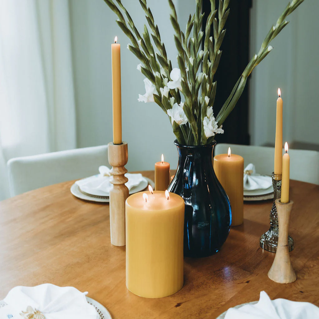 1 x 12 Beeswax Candlesticks - Image 4